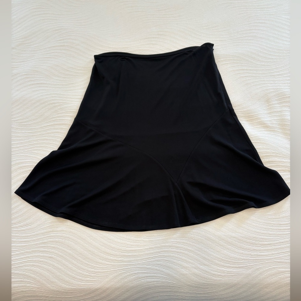 Tahari side zip skirt